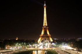 The Eiffel Tower Photo1
